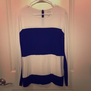 GUC Chico’s Long Sleeve! Size 2!